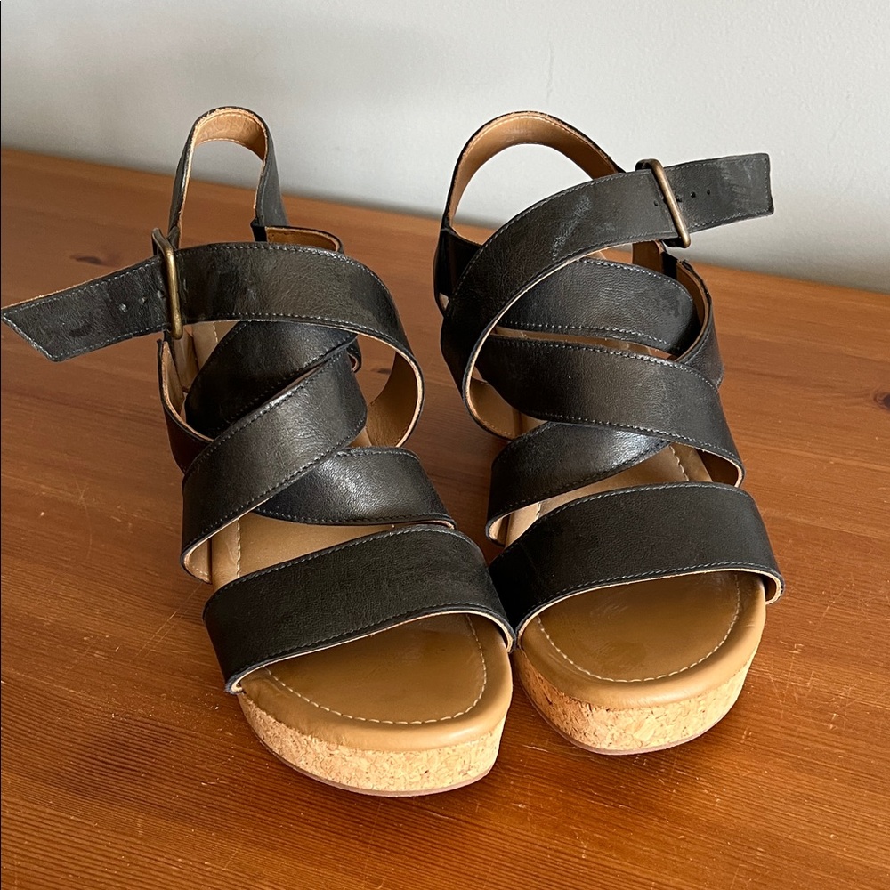 Garnet Hill Navy Leather Cork Wedge Sandals size 39 (8.5)
